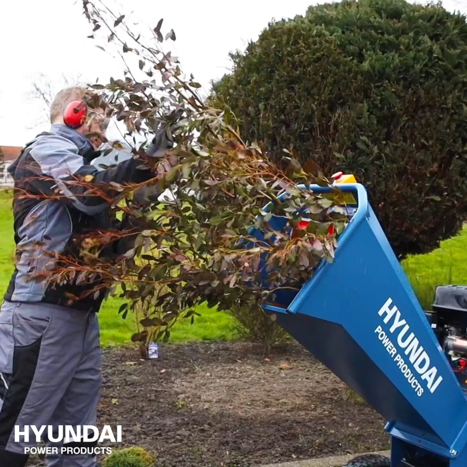 Flismaskin Hyundai 15 hk 420cc 9,1 kW