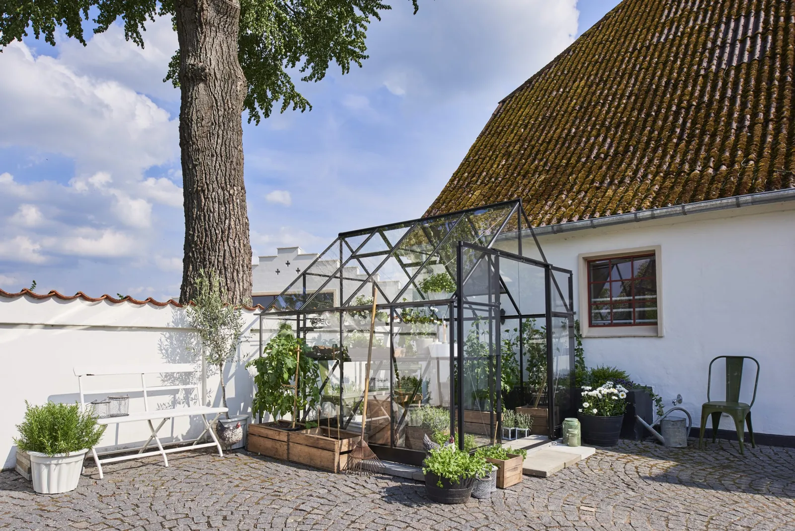 Växthus Halls Qube+ 88 Svart 6,6 m² Härdat Glas - bild 1