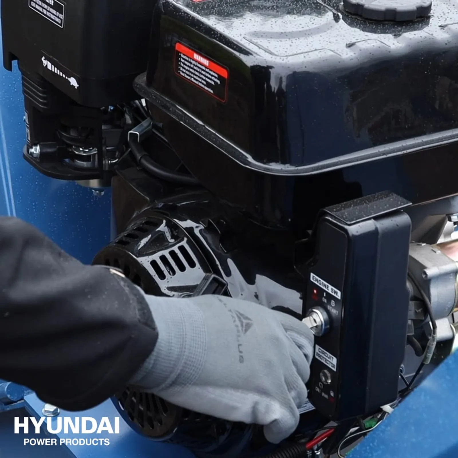 Flismaskin Hyundai 15 hk 420cc 9,1 kW - bild 4